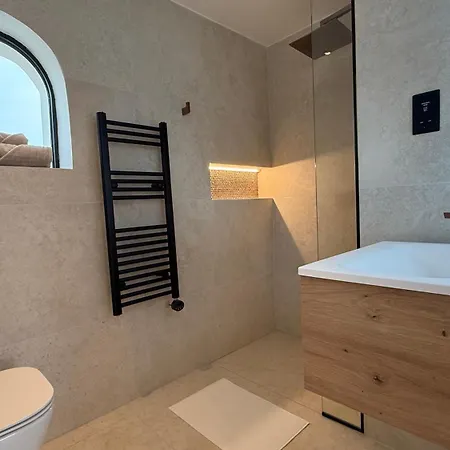 Sirena Bay House And Luxury アパートホテル *