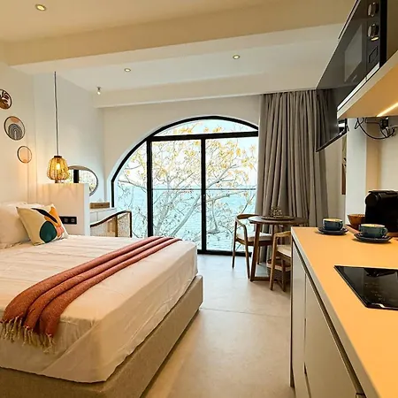 Ξενοδοχείο με διαμερίσματα Sirena Bay House And Luxury *