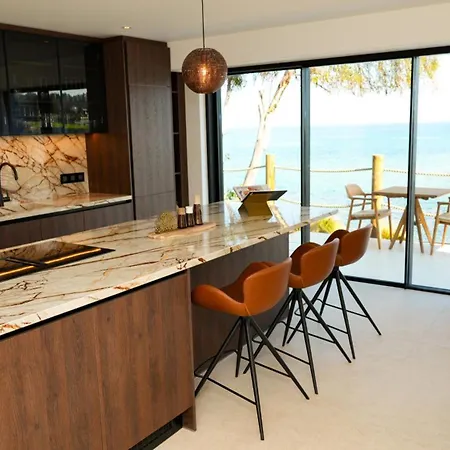 Sirena Bay House And Luxury * Πρωταράς