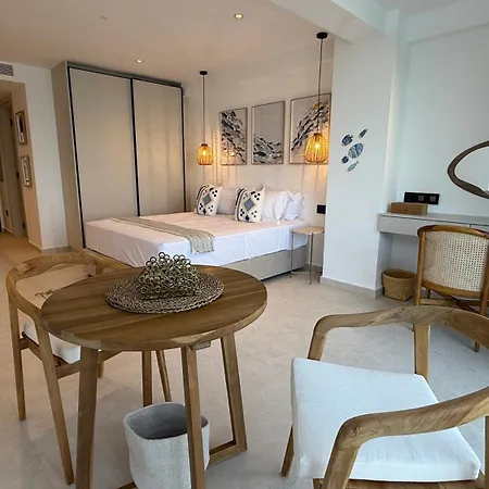 Sirena Bay House And Luxury Lejlighedshotel *