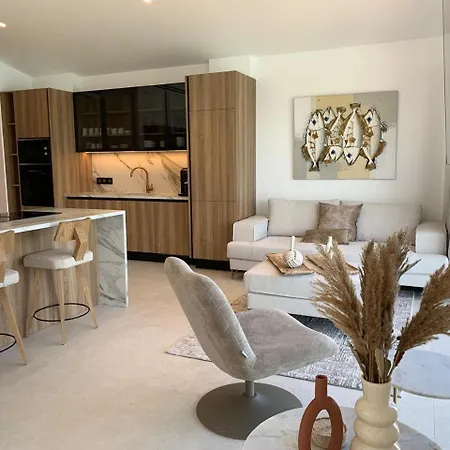 Hotel apartamentowy Sirena Bay House And Luxury *