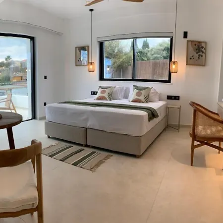 Sirena Bay House And Luxury Hotel apartamentowy
