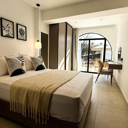 Hotel apartamentowy Sirena Bay House And Luxury *