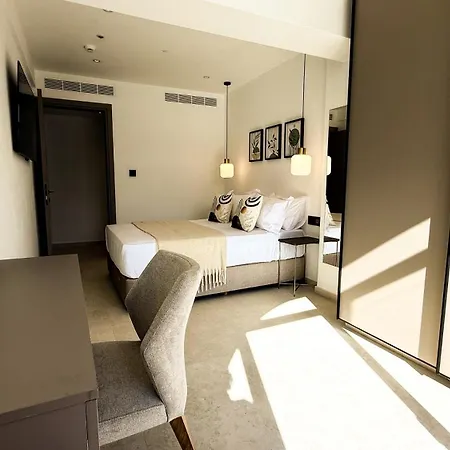 Sirena Bay House And Luxury *